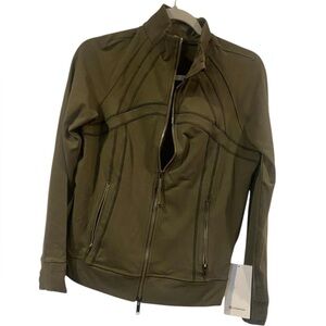 95. NWT Lululemon define track jacket OLIVE BROWN Size 14
